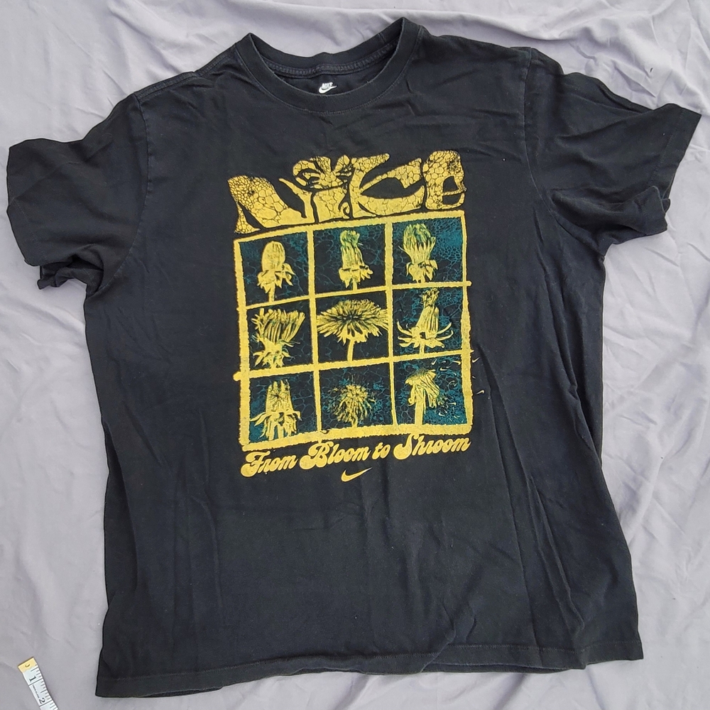 Nike Black Tee with Gold Graphic